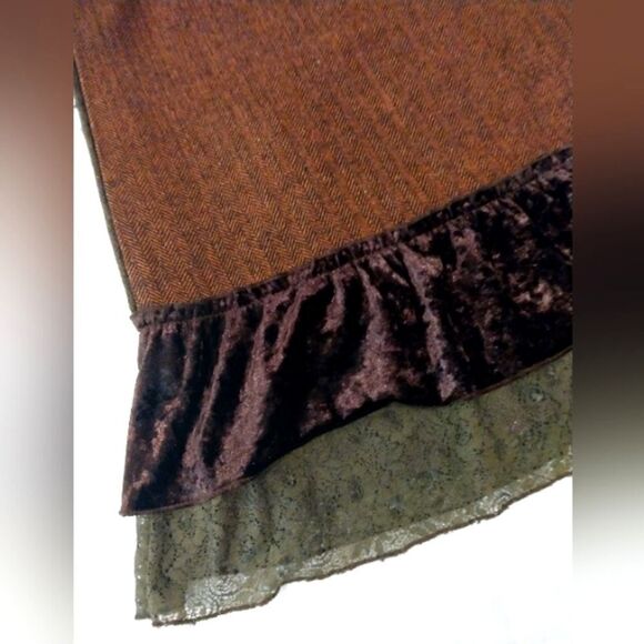 French Connection Floral Applique Skirt xsmall GUC - Picture 12 of 14